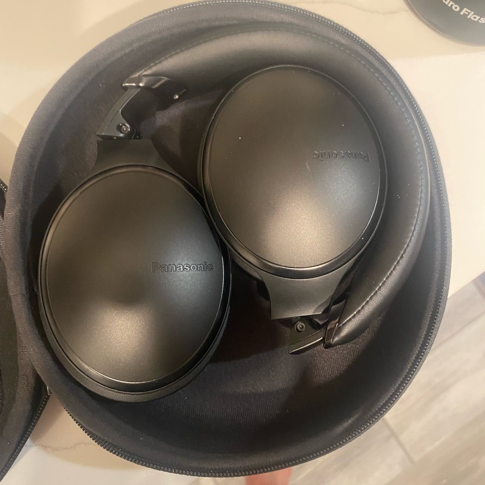 Panasonic over the ear headphones